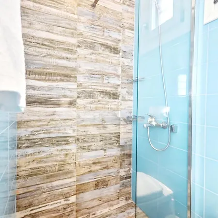 Spacious House With Sea View In Ag. Arsenios, Garden Hébergement de vacances Glinado Naxos