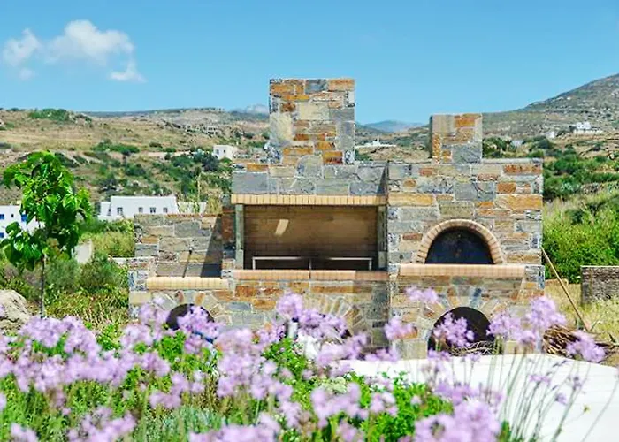 Spacious House With Sea View In Ag. Arsenios, Garden