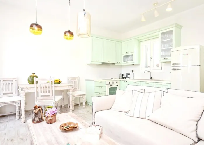 Spacious House With Sea View In Ag. Arsenios, Garden