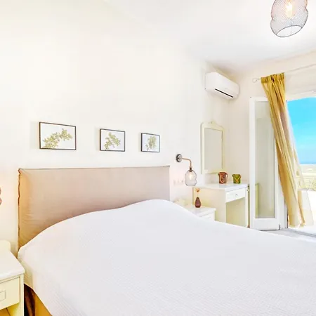 Spacious House With Sea View In Ag. Arsenios, Garden 펜션 Glinado Naxos