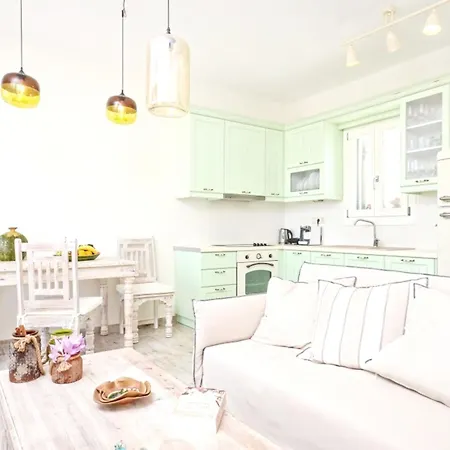 Spacious House With Sea View In Ag. Arsenios, Garden