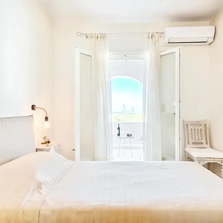 Spacious House With Sea View In Ag. Arsenios, Garden Glinado Naxos