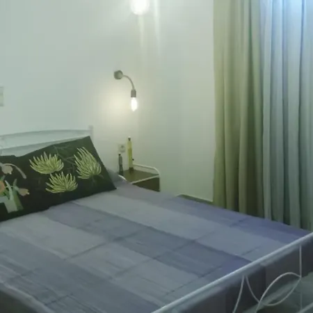 펜션 Spacious House With Sea View In Ag. Arsenios, Garden Glinado Naxos