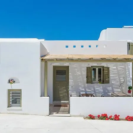 Semesterbostad Spacious House With Sea View In Ag. Arsenios, Garden