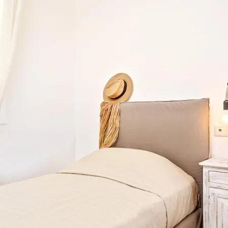 Spacious House With Sea View In Ag. Arsenios, Garden Holiday home Glinado Naxos