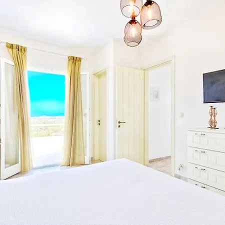 Spacious House With Sea View In Ag. Arsenios, Garden