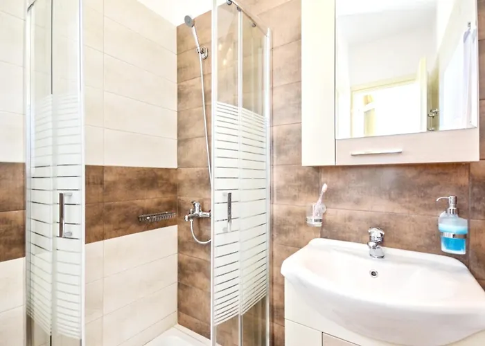 Spacious House With Sea View In Ag. Arsenios, Garden Semesterbostad *