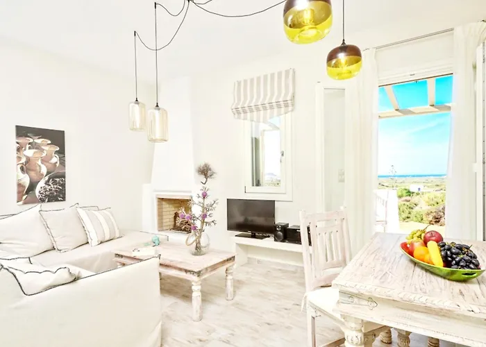 Semesterbostad Spacious House With Sea View In Ag. Arsenios, Garden